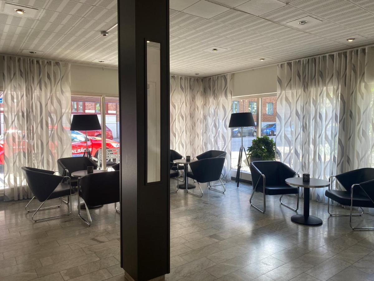 Hotel Amadeus By First Halmstad Exteriör bild